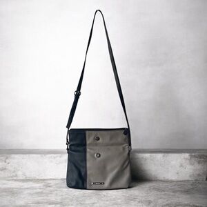 Nine West crossbody purse 👜